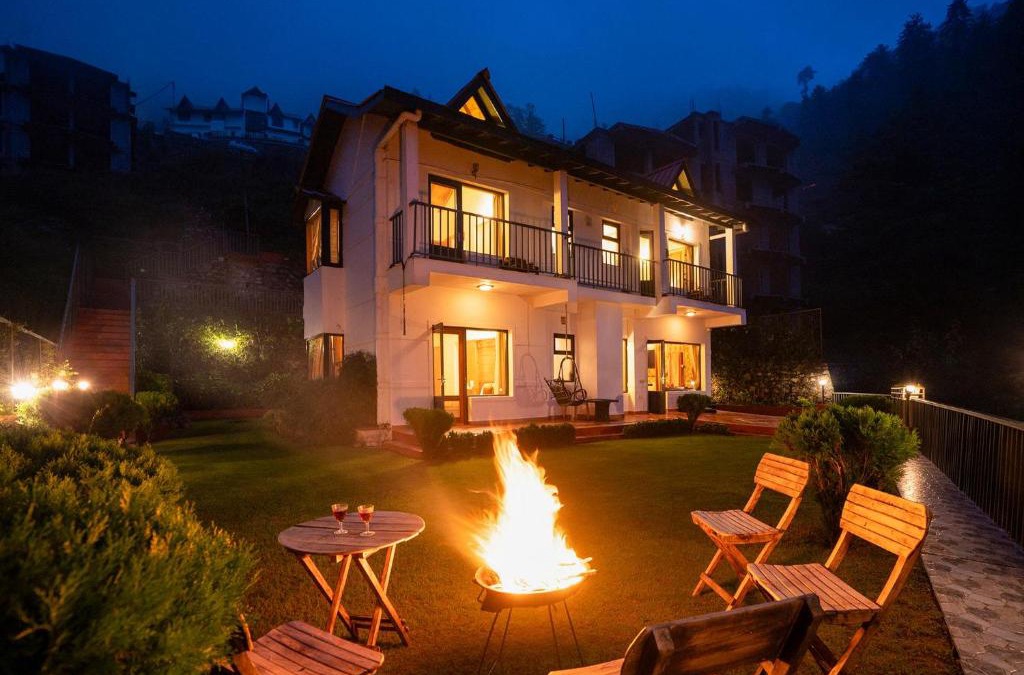Shimla Villa | StayVista at Under The Pines