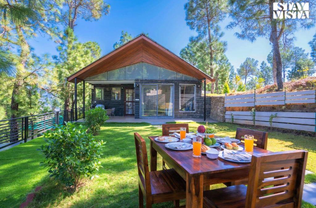 Solan Villa | StayVista at Walk in the Woods