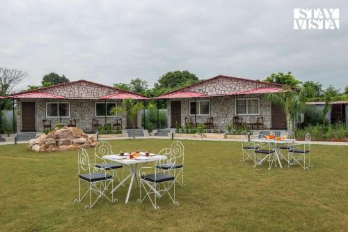 Sawai Madhopur Villa | StayVista at Wildwoods Stone with Pool, Bathtub, Wi-Fi