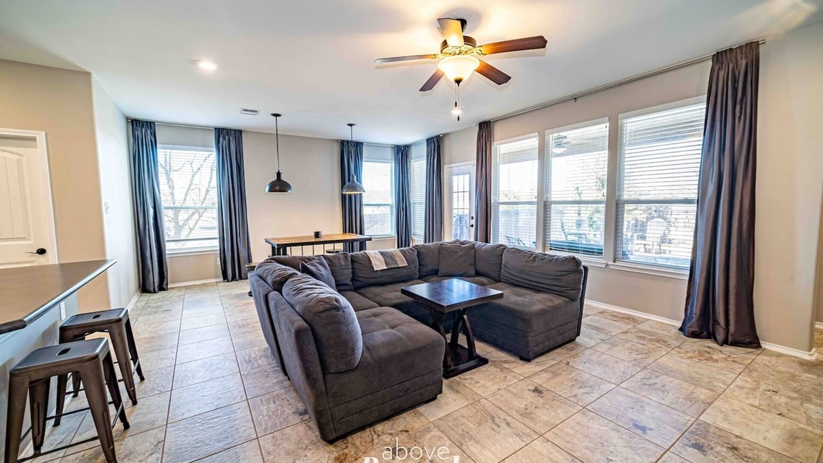 Hutto House | Steampunk Science | 3 Bed, 2 Bath