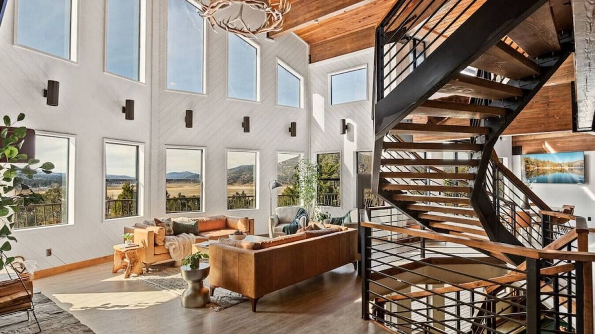 Baldwin Lake Cabin | Steel Pine Lodge · Steel Pine Lodge A Rustic Mountain Retreat Views!