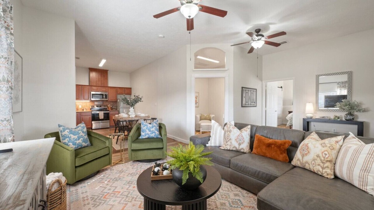 College Station Apartment | Steel Studio ~ Stylish 2BR + Fenced Yard
