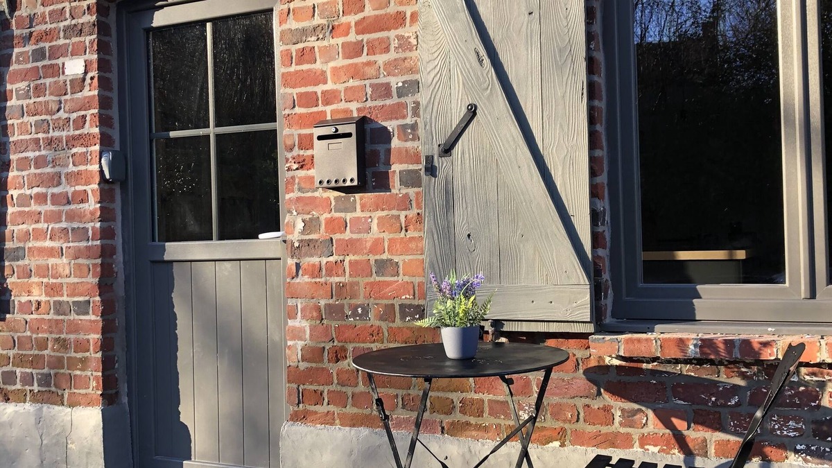 Boeschepe House | Steen home: a charming little farmhouse