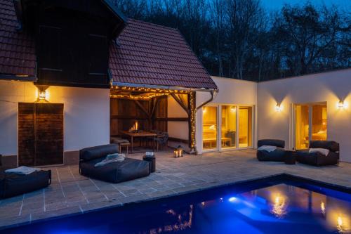 Kloech House | steiRerBLiCke - Traminerhaus