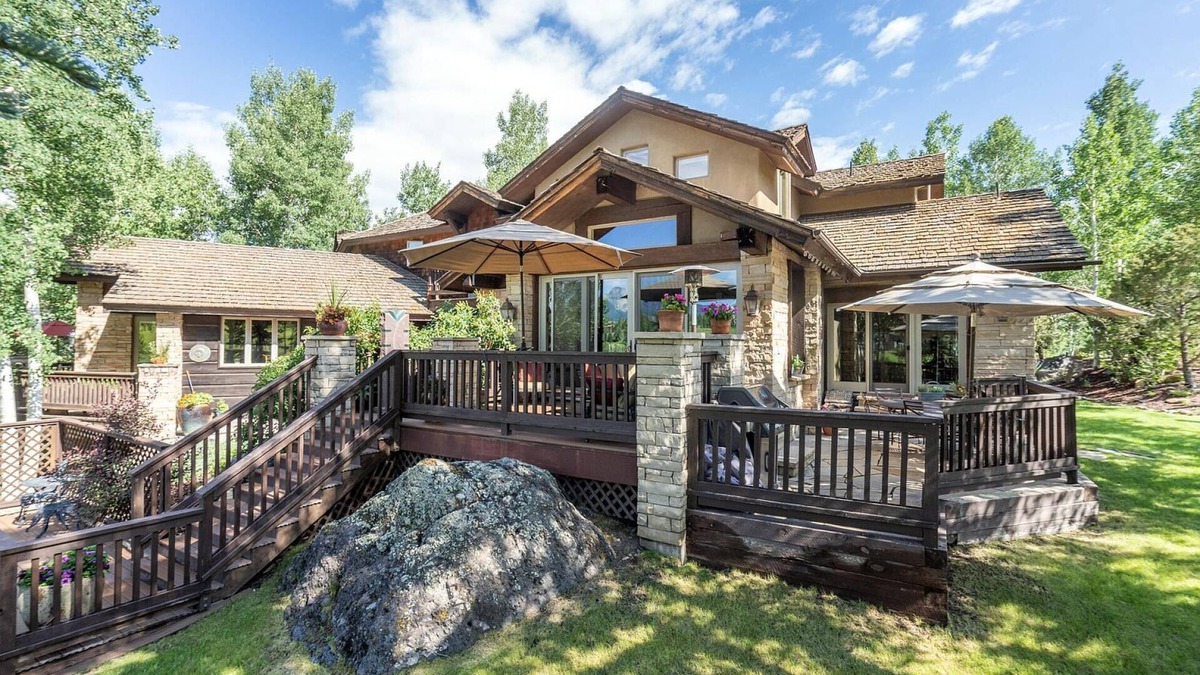 Timber Ridge House | Stellar Views - 3 Bedroom Townhome - Easy Bike/Hike Trail Access