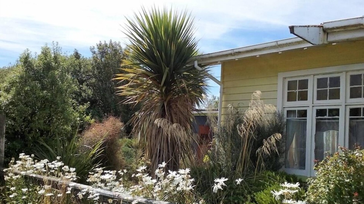 Tuatapere House | Step back in time at Aunt Tui's