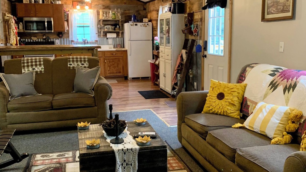 Cool Ridge Cabin | Step back in time with this unique cozy cabin by the creek.