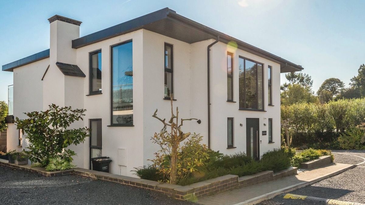 Cradley Cottage | Step into indulgence, where every detail is tailored for your comfort.