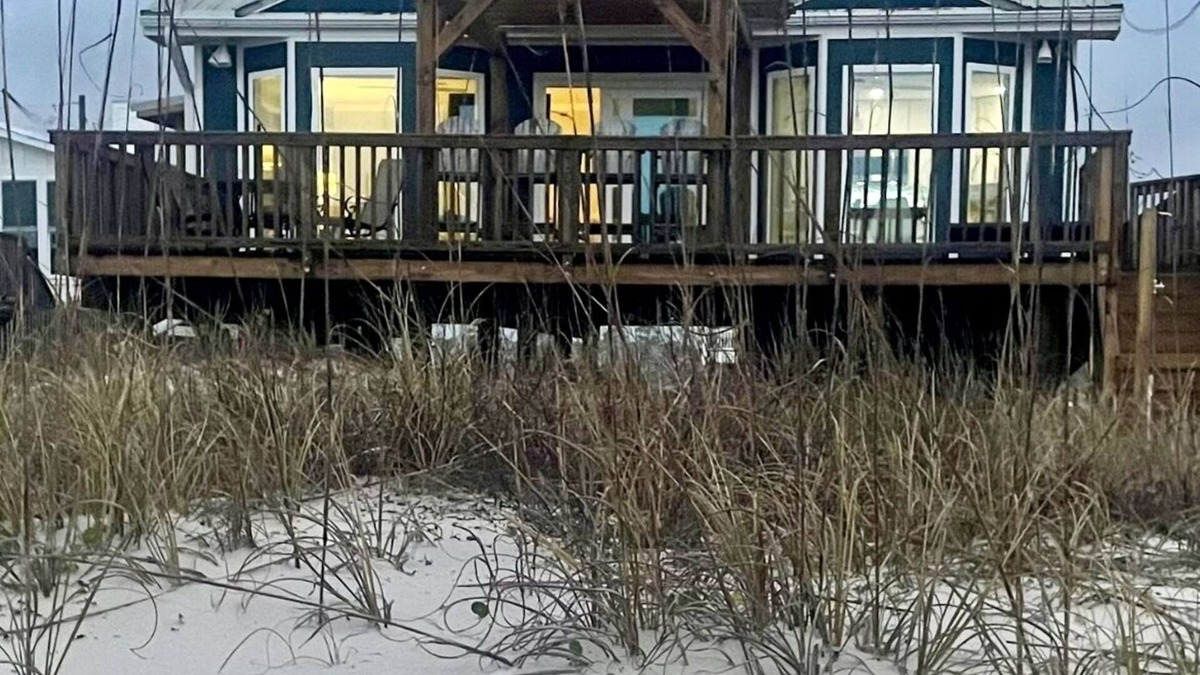 Southpointe House | STEP RIGHT ONTO THE SAND 180 degree VIEWSnUncrowded beach!