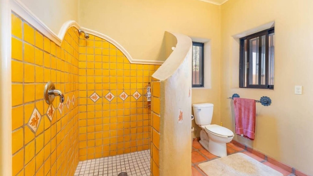 Loreto House | Steps to BEACH! Privacy in the Heart of Loreto!