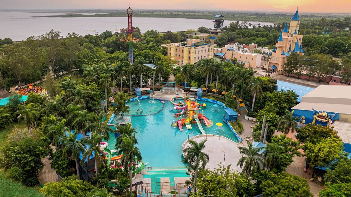 Waghoriya Hotel | Sterling Aatapi Wonderland Vadodra