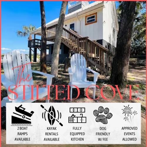 Crystal River House | Stilted 2BR canal home, full kitchen, yard, pets!