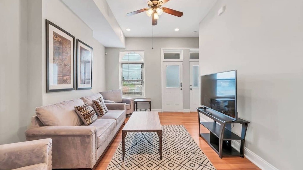 St. Louis Hotel | STL, Tower Grove, 2-Story Townhome - B