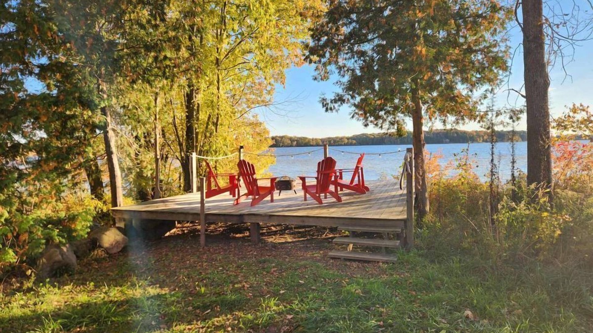 Tweed RV Rental | Stoco Lake Lodge