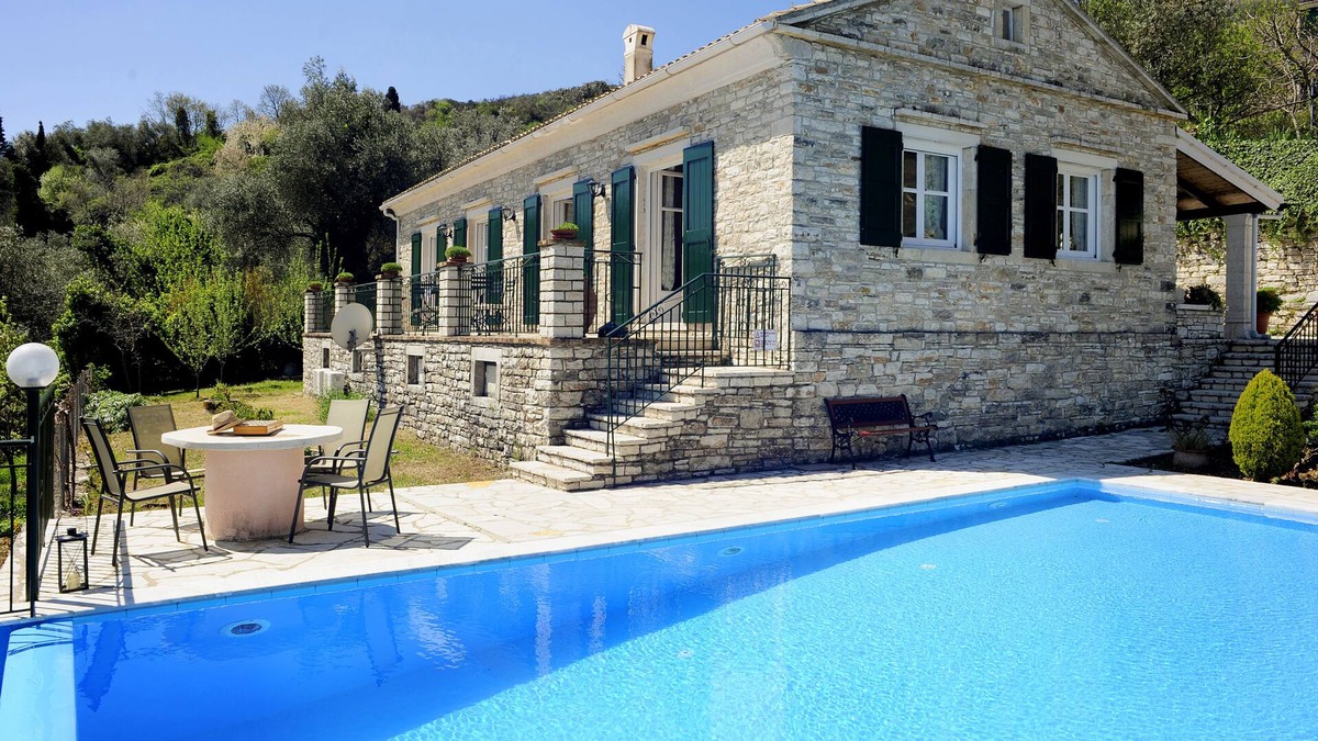 Petaleia Villa | Stone Built in a Private Estate with Great Views and Privacy