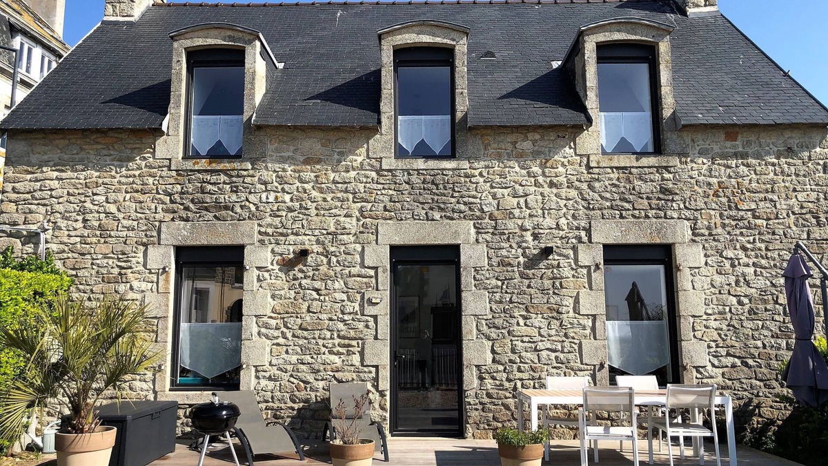 Plobannalec-Lesconil House | Stone house on the port of LESCONIL (SEA VIEW) 4 STARS