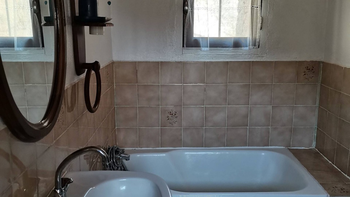 Renno House | Stone house in a Corsican village 10 km from the beach.