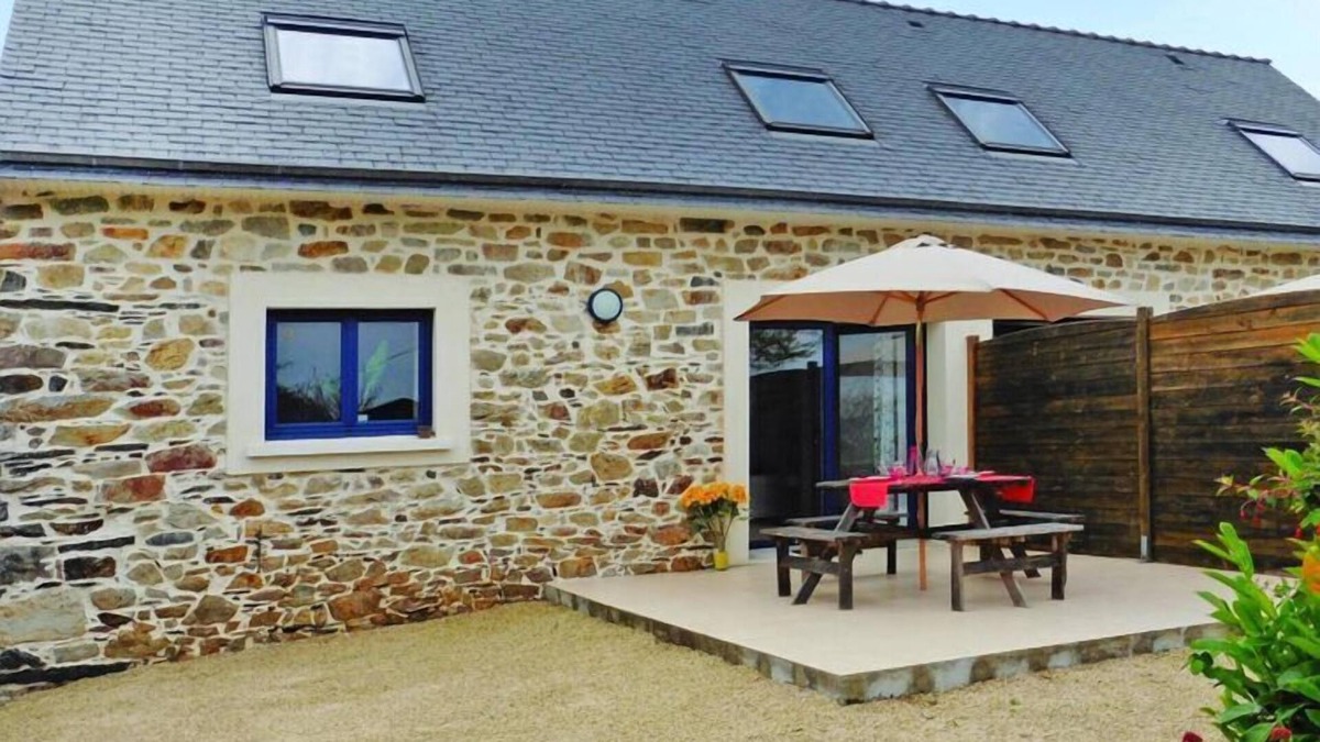 Telgruc-sur-Mer House | Stone House in Telgruc by Sandy Beaches