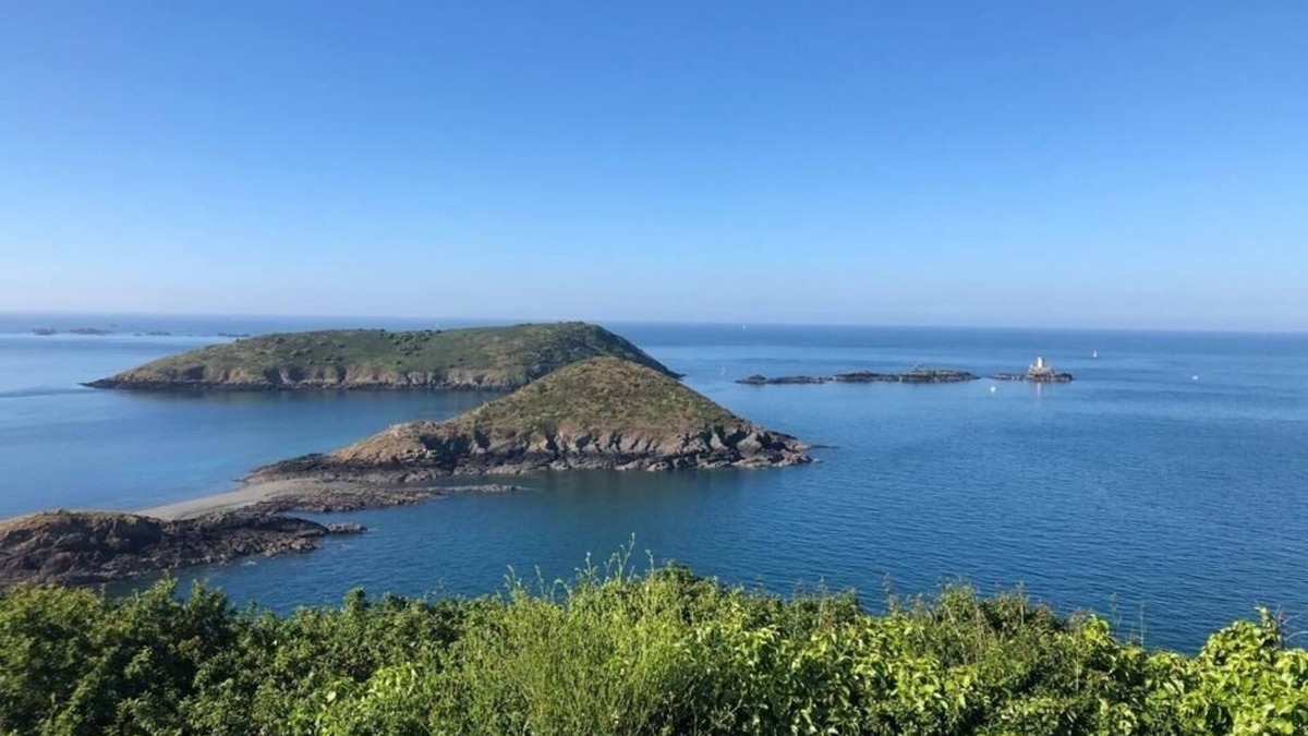 Plouezec House | Stone house in Plouézec near Paimpol (1,2 km from the sea, 4km from the beach)