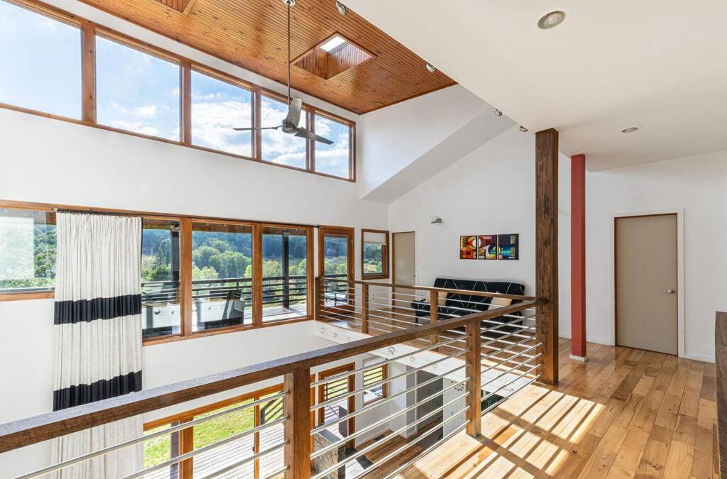 New Kingston House | Stone Ledge