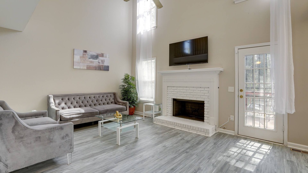 Stone Mountain House | Stone Mountain Vacation Rental with Deck!