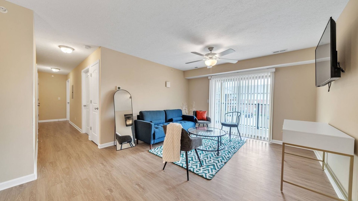 New Albany Apartment | Stonecrest 701, 2Bd Apt I Free Parking I Pool