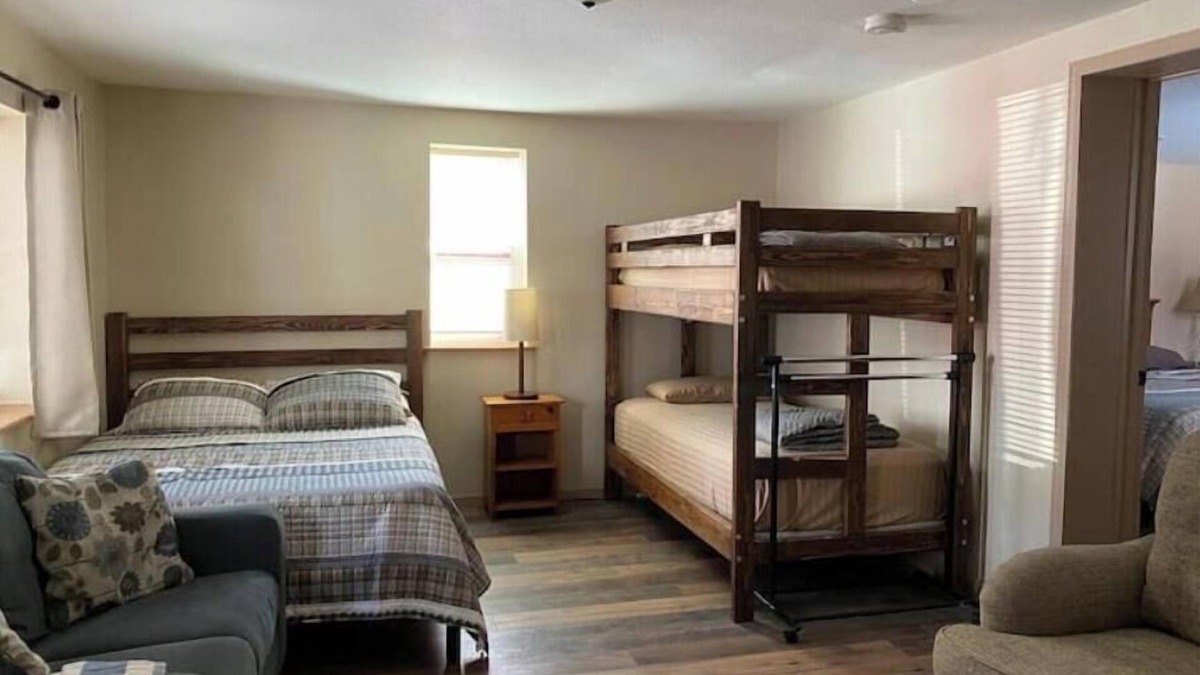 Loveland Apartment | Stoney River Lodge - Unit 5 - Big Horn Sheep
