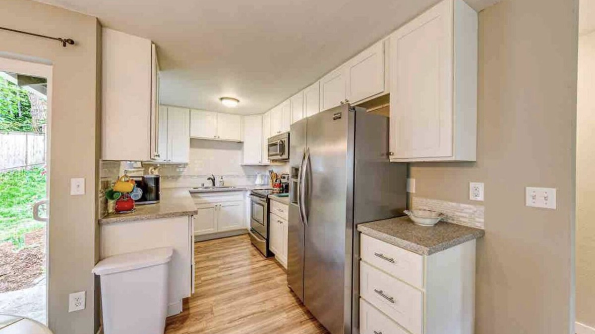 West End House | Storybook Tacoma Cottage Escape