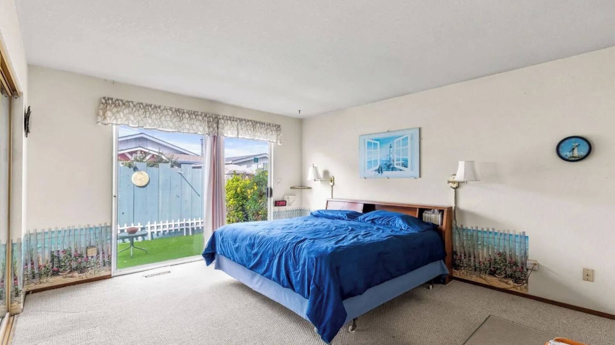 Marina House | STR25 -15 Room For Rent