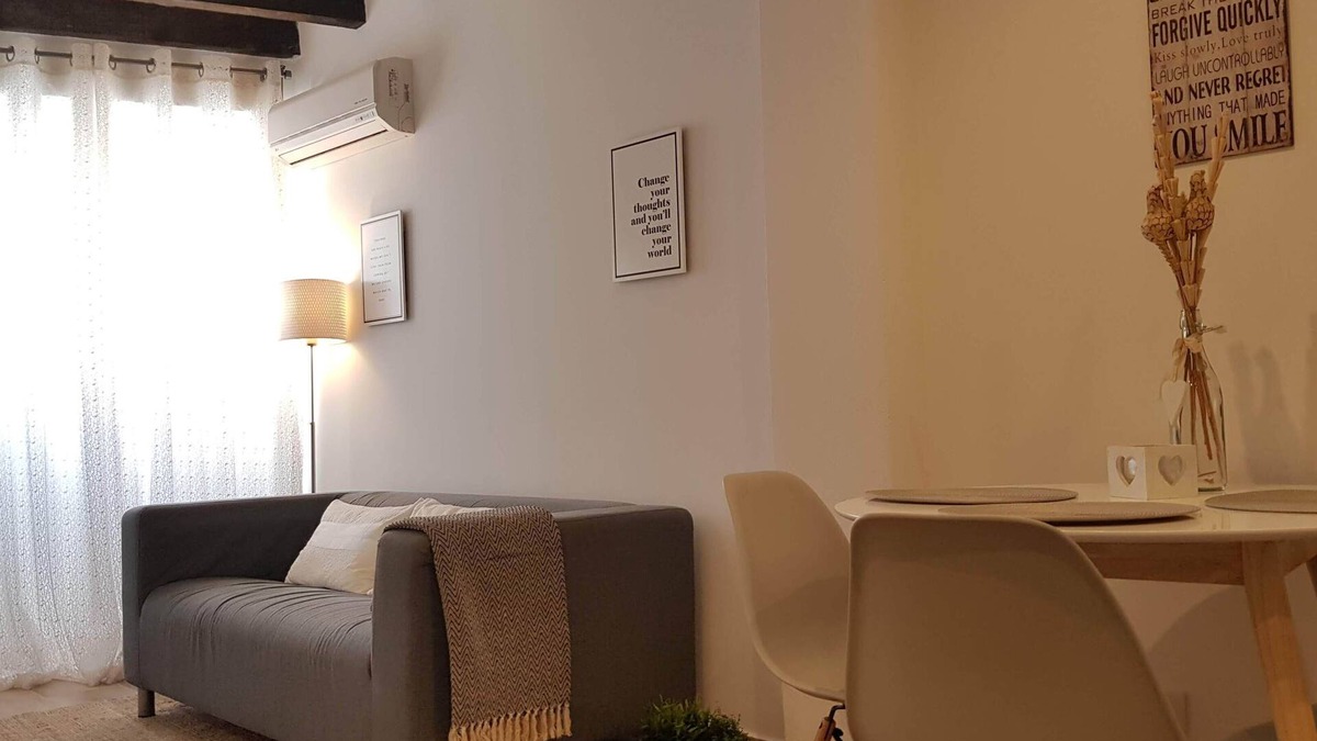 Se House | Straight from the Heart - Downtown