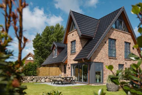 List House | Strand 48