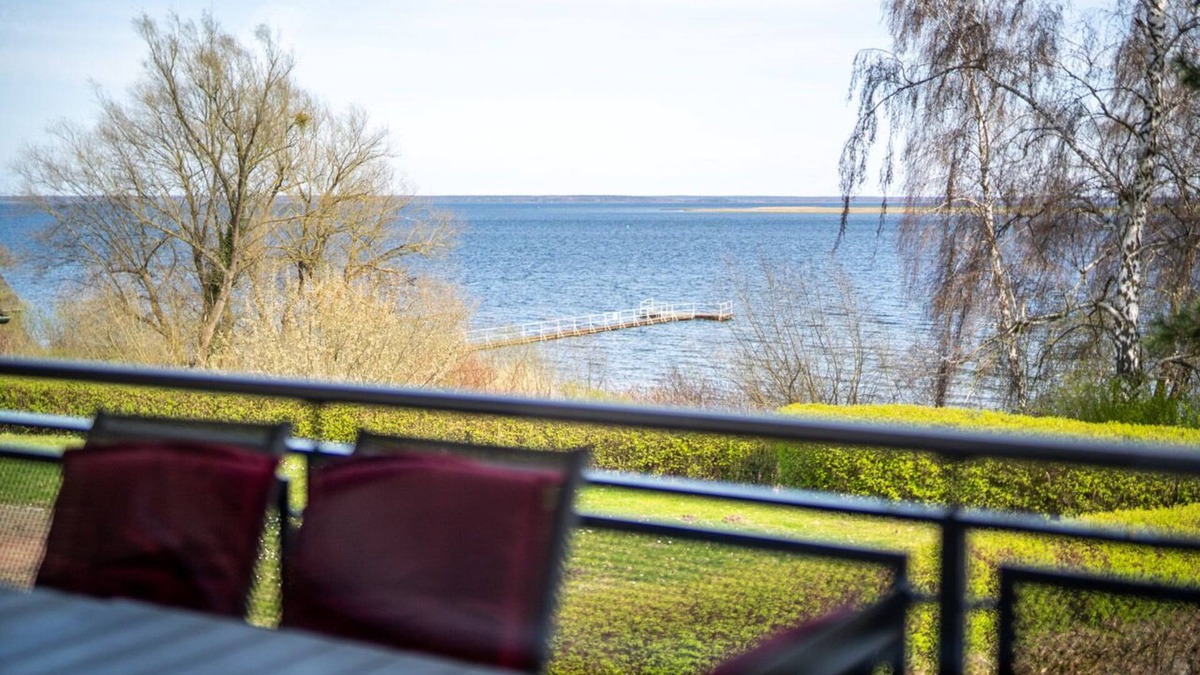 Muritz Apartment | Strandhaus 2 OG in Röbel