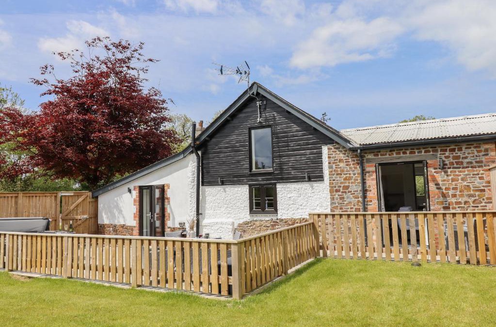 Holsworthy House | Strawberry Bank - Kingfisher
