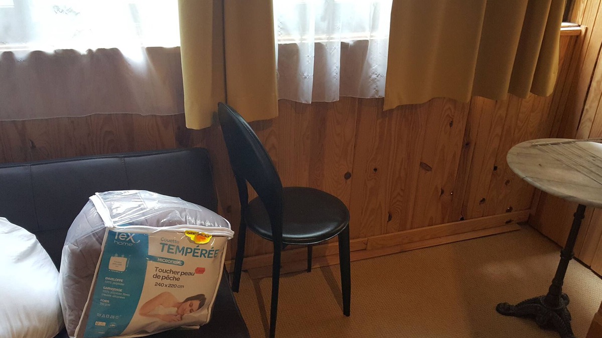 Allos le Seignus Apartment | STUDETTE SLEEPS 2