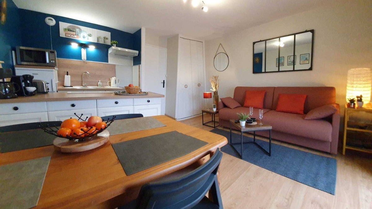 Stella-Plage Apartment | Studio 1 - 4 pers 300m from the beach with sea view