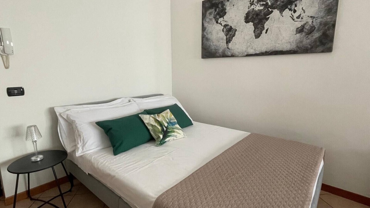 Senago Apartment | Studio 15 min from Rho Fiera (Foliage House)