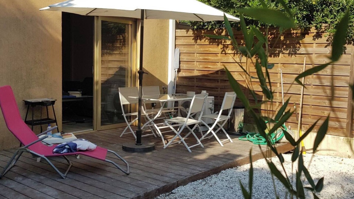 Mougins Apartment | Studio 2/3 pers with garden.