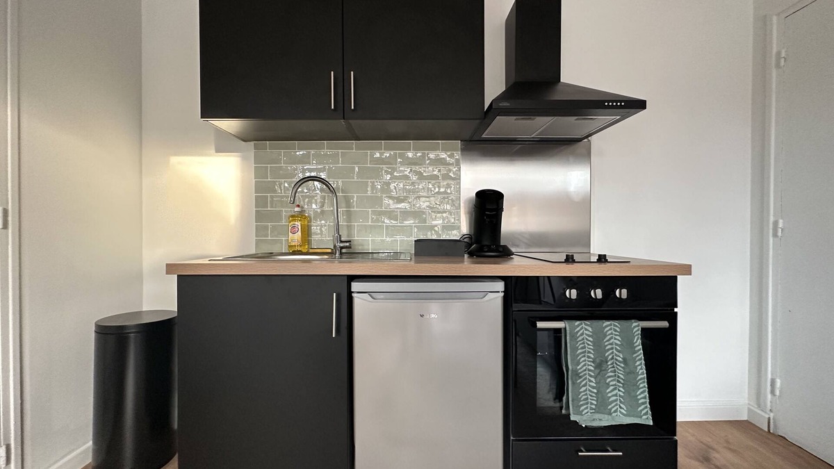 Maisons-Alfort Apartment | Studio 25m2 Rénové Proche Métro - Parking Privé