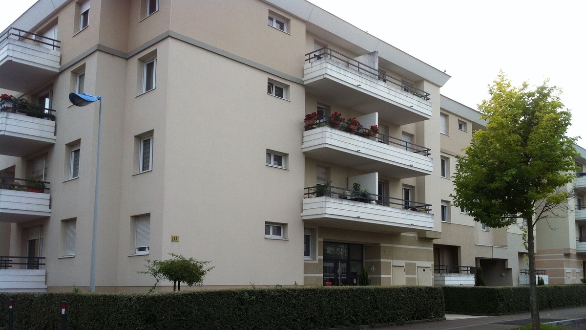 Poteries Apartment | STUDIO 3 pers calm near ZENITH, private parking