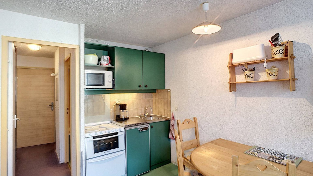 Reberty Apartment | Studio 4 pers, ski-in/ski-out, fully equipped kitchen
