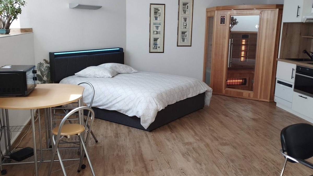 Mittelhausbergen Apartment | Studio 40 m2 Avec Sauna near Strasbourg