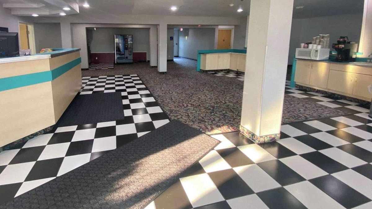 McAlester Hotel | Studio 6 Mcalester, Ok - South