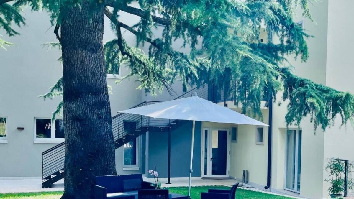 Gargagnago di Valpolicella Apartment | Studio Apartment 'Agni' with Shared Terrace, Wi-Fi and Air Conditioning