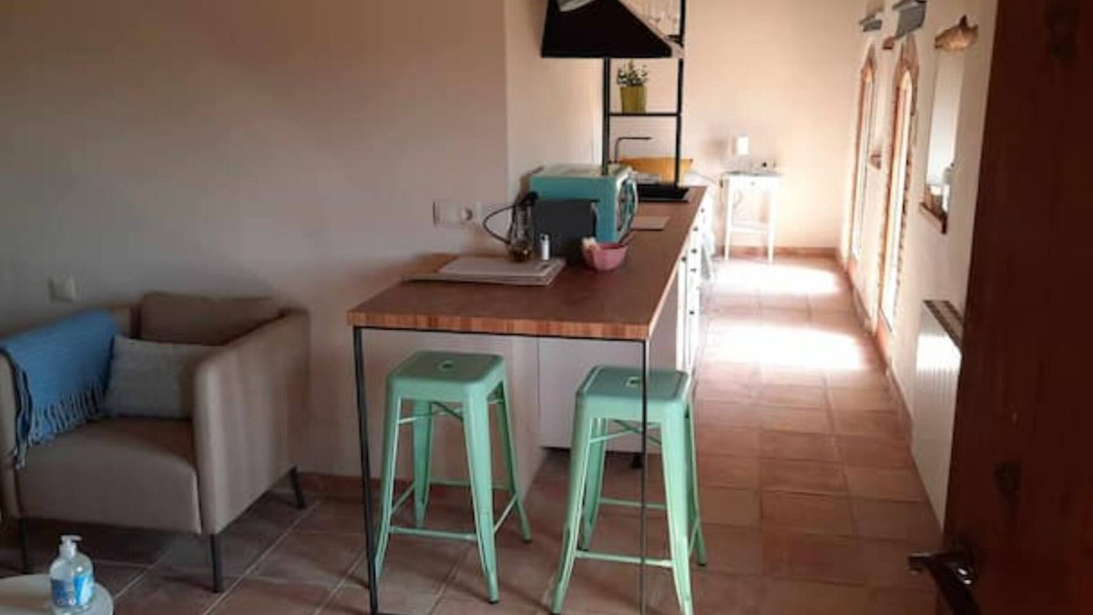 Aiguamurcia House | studio apartment