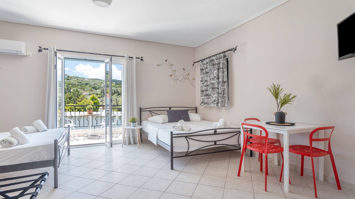 Kalligoni Apartment | Studio Apartment 'Alexandros 3 Guests' with Mountain View, Wi-Fi and Air Conditioning