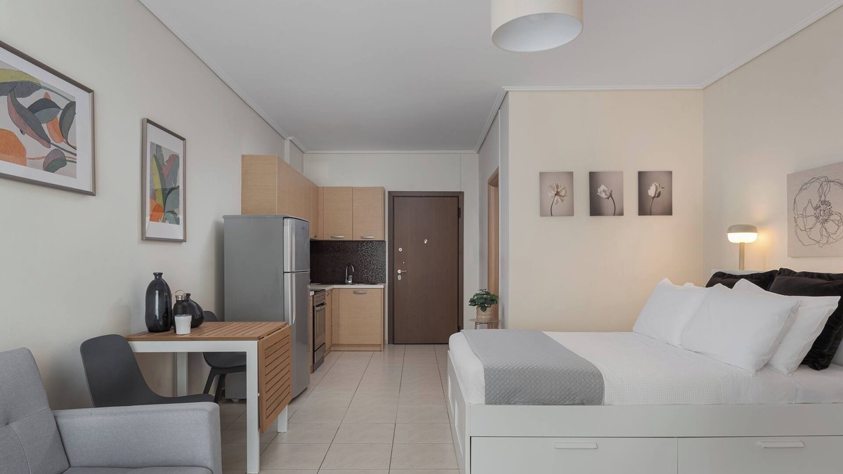 Zografos Apartment | Studio Apartment by Athenian Comfort Apartments