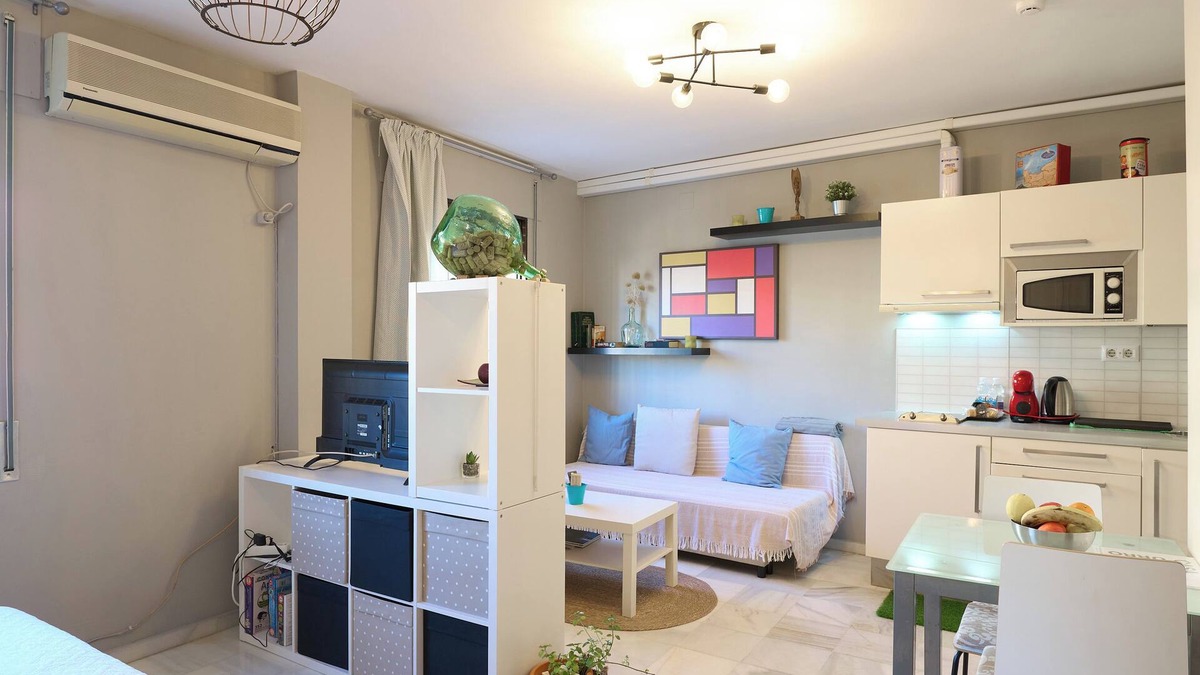Baena Apartment | Studio Apartment 'Casa Curro' with Wi-Fi and Air Conditioning