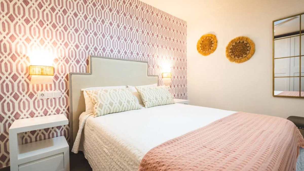 Distrito Sur Apartment | Studio Apartment 'Flores De Cordoba Gitanilla 2' with Wi-Fi and Air Conditioning