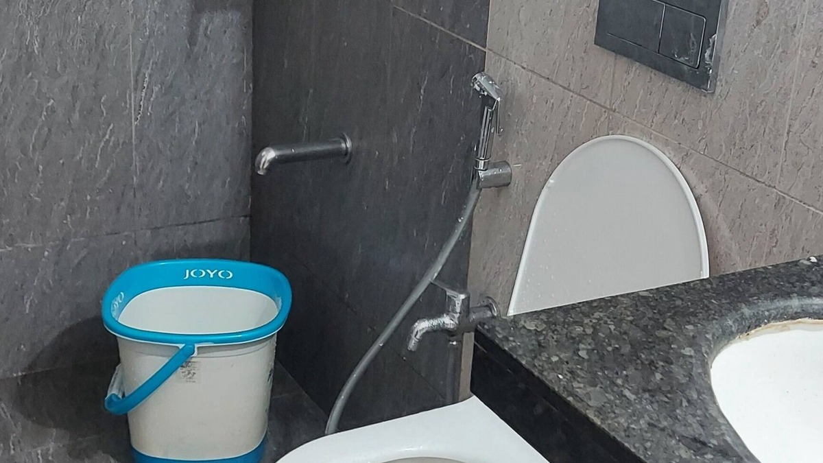 Wagholi Apartment | Studio Apartment in Kharadi. cozy apartment in enjoyable Pune with WiFi, AC