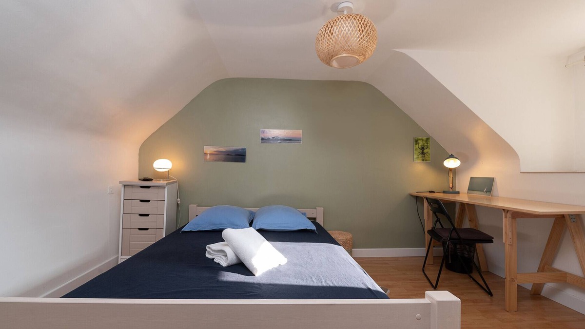 Theix-Noyalo Apartment | Studio Apartment 'L'idéal Proche Mer Et Vannes' with Wi-Fi